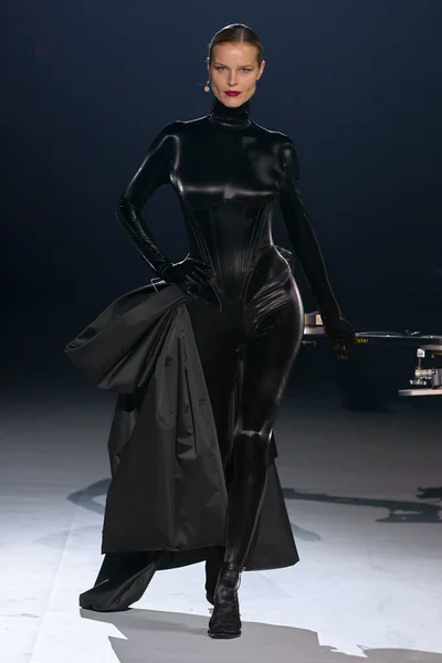 Look 36